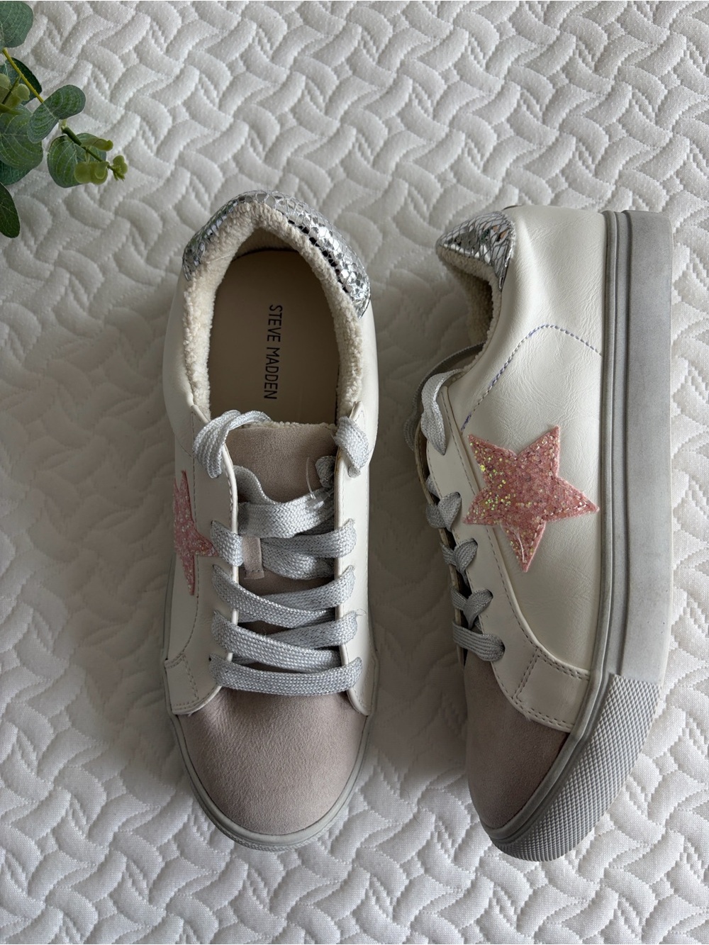 Steve Madden Kids White Sneakers with Pink Glitter Star & Silver Heel